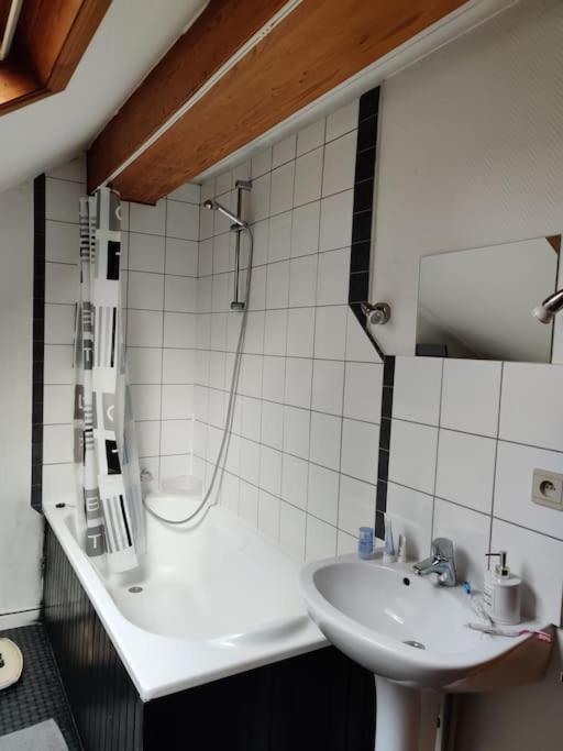 Appartement Cosy A Chimay Buitenkant foto